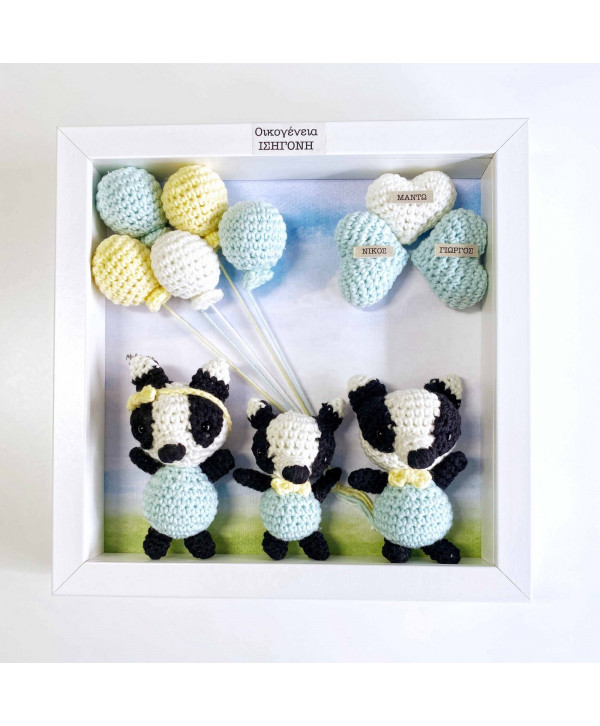 Crochet family frame μέντα-κίτρινο κουνάβια/ 3 μέλη Crochet family frame μέντα-κίτρινο κουνάβια/ 3 μέλη