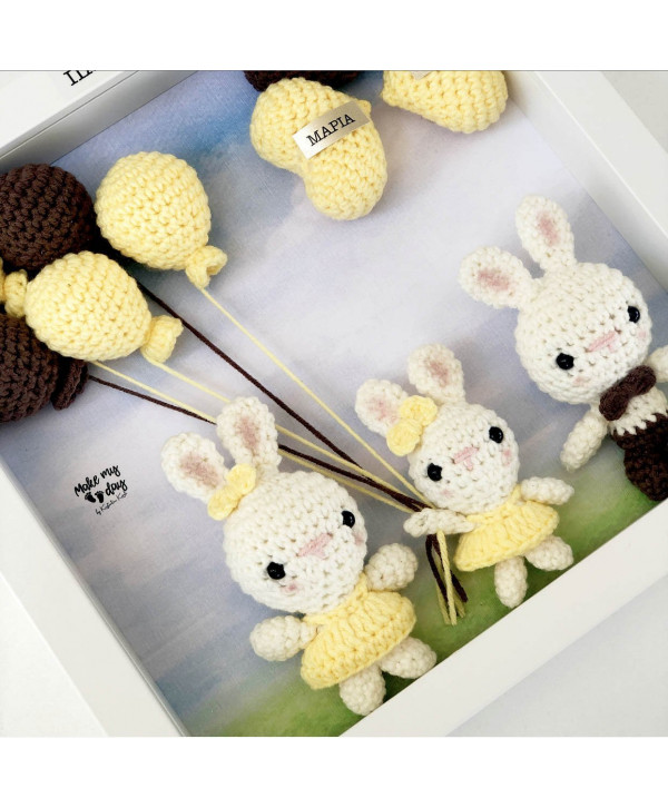 Crochet family frame καφέ-κίτρινο λαγουδάκια/ 3 μέλη Crochet family frame καφέ-κίτρινο λαγουδάκια/ 3 μέλη